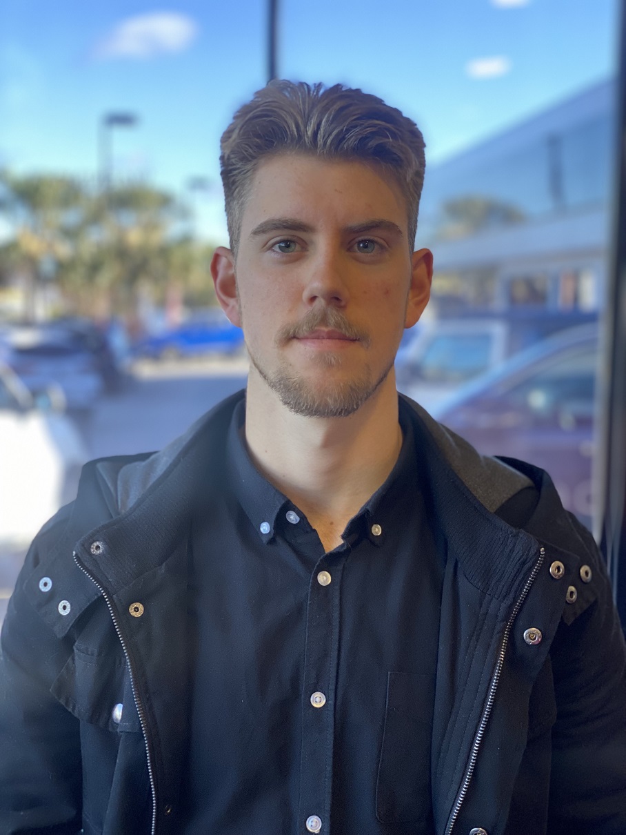 Cooper Meneghetti - Salesperson